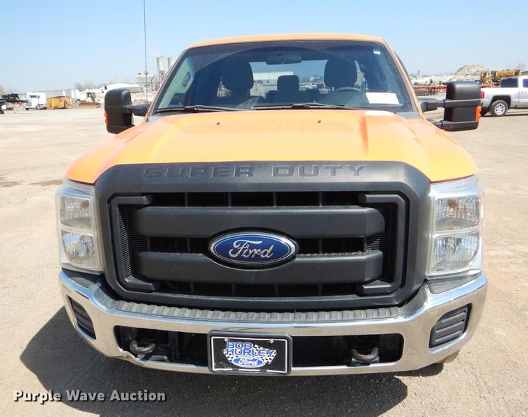image for item DC2281 2013 Ford F250 Super Duty XL SuperCab pickup truck
