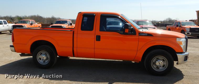 image for item DC2281 2013 Ford F250 Super Duty XL SuperCab pickup truck