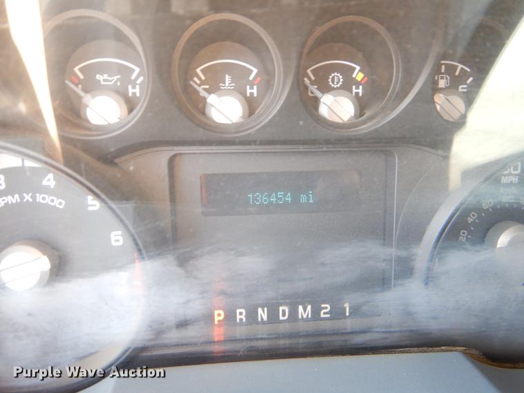 image for item DC2281 2013 Ford F250 Super Duty XL SuperCab pickup truck