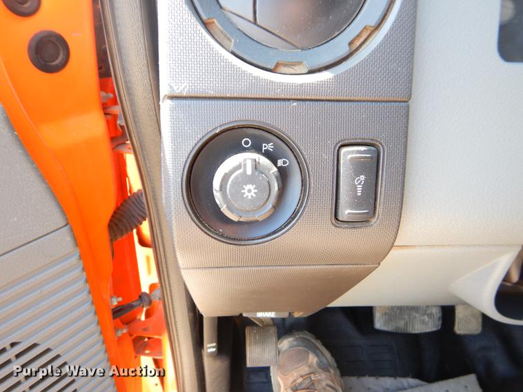 image for item DC2281 2013 Ford F250 Super Duty XL SuperCab pickup truck