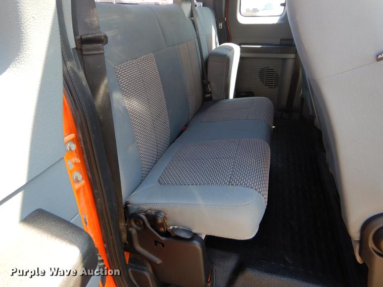 image for item DC2281 2013 Ford F250 Super Duty XL SuperCab pickup truck