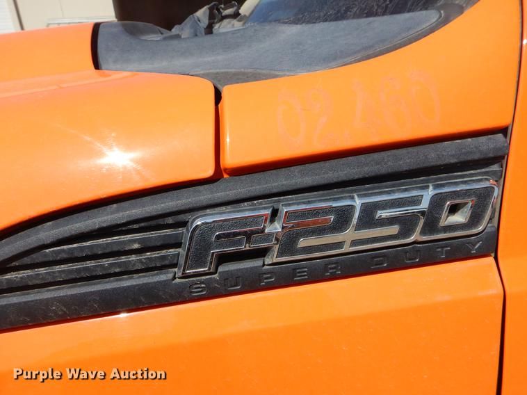 image for item DC2281 2013 Ford F250 Super Duty XL SuperCab pickup truck