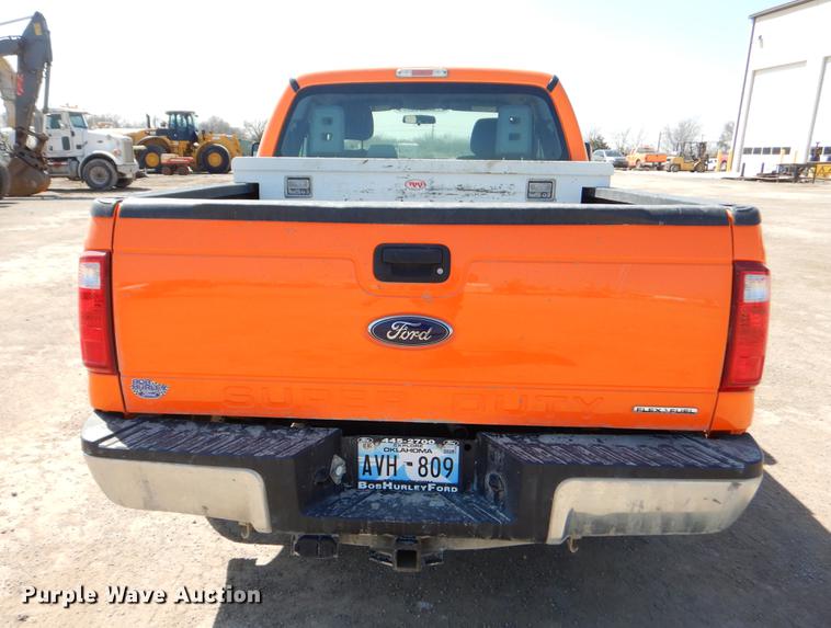 image for item DC2282 2013 Ford F250 Super Duty XL SuperCab pickup truck