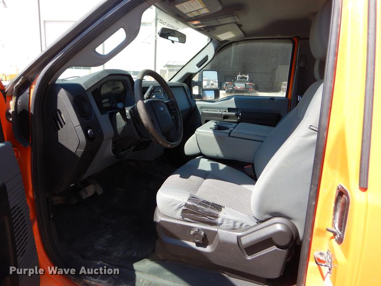 image for item DC2282 2013 Ford F250 Super Duty XL SuperCab pickup truck
