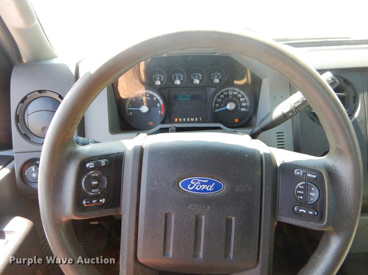 image for item DC2282 2013 Ford F250 Super Duty XL SuperCab pickup truck