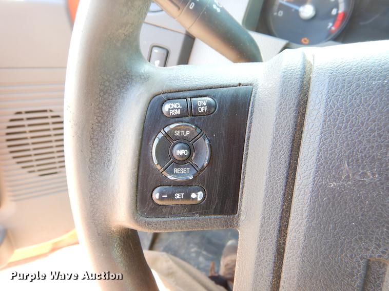 image for item DC2282 2013 Ford F250 Super Duty XL SuperCab pickup truck