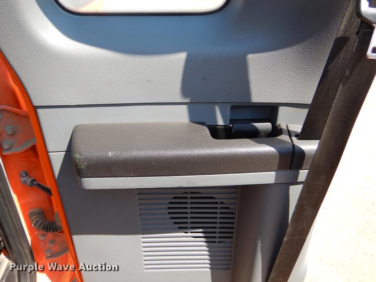 image for item DC2282 2013 Ford F250 Super Duty XL SuperCab pickup truck