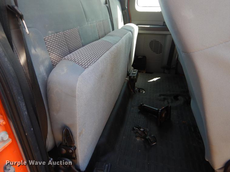 image for item DC2282 2013 Ford F250 Super Duty XL SuperCab pickup truck