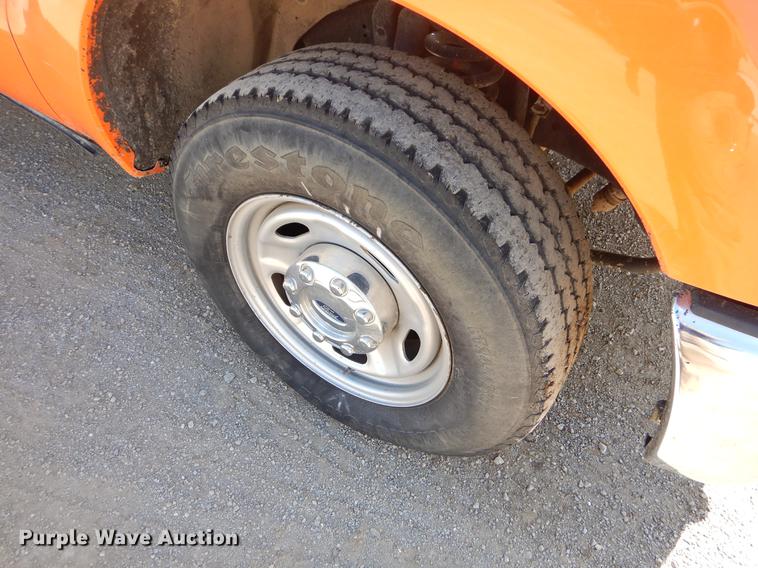 image for item DC2282 2013 Ford F250 Super Duty XL SuperCab pickup truck