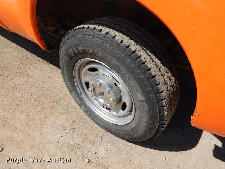 image for item DC2282 2013 Ford F250 Super Duty XL SuperCab pickup truck