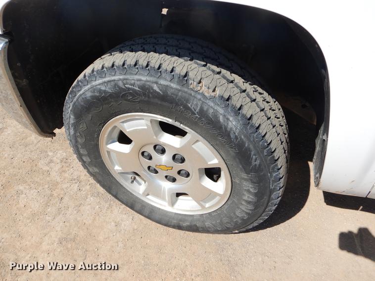 image for item DC2283 2013 Chevrolet Silverado 1500 Crew Cab pickup truck