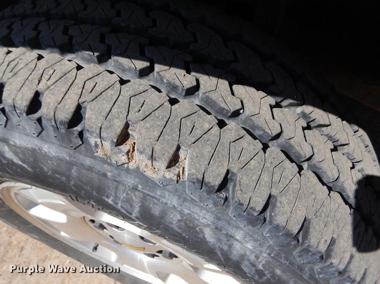 image for item DC2283 2013 Chevrolet Silverado 1500 Crew Cab pickup truck