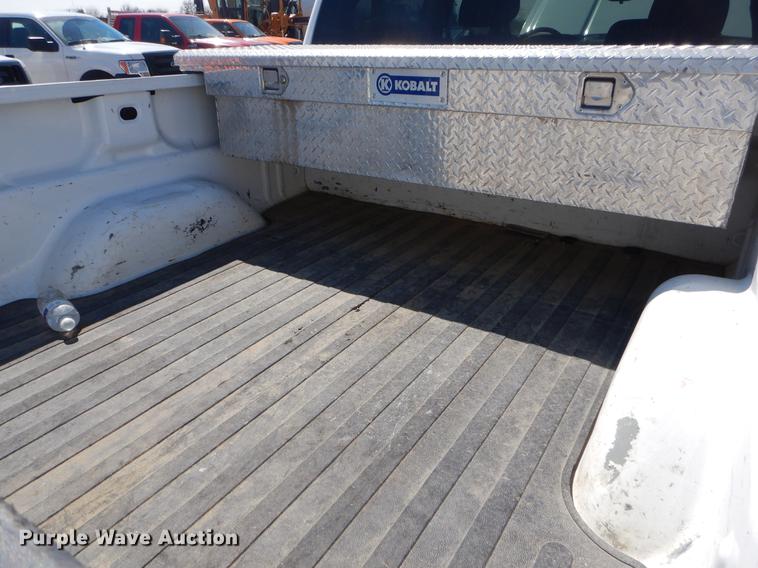 image for item DC2283 2013 Chevrolet Silverado 1500 Crew Cab pickup truck