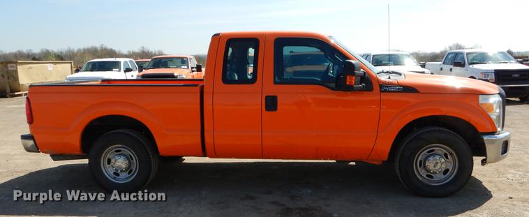 image for item DC2284 2013 Ford F250 Super Duty XL SuperCab pickup truck
