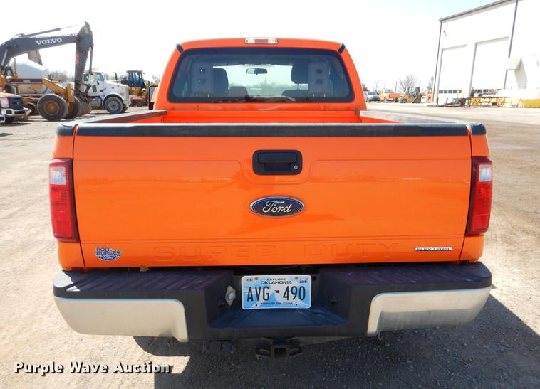 image for item DC2284 2013 Ford F250 Super Duty XL SuperCab pickup truck