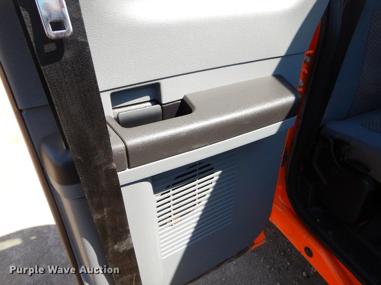 image for item DC2284 2013 Ford F250 Super Duty XL SuperCab pickup truck