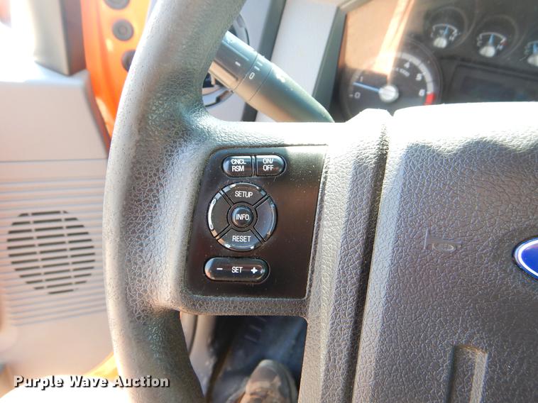 image for item DC2285 2013 Ford F250 Super Duty XL SuperCab pickup truck