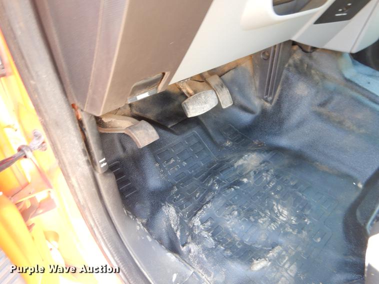 image for item DC2285 2013 Ford F250 Super Duty XL SuperCab pickup truck