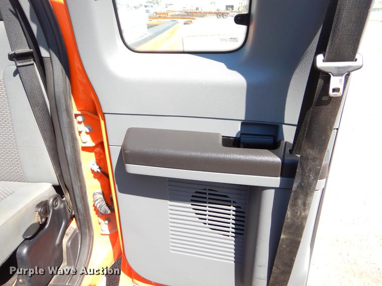 image for item DC2285 2013 Ford F250 Super Duty XL SuperCab pickup truck