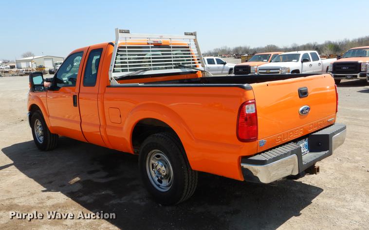 image for item DC2286 2012 Ford F250 Super Duty SuperCab pickup truck