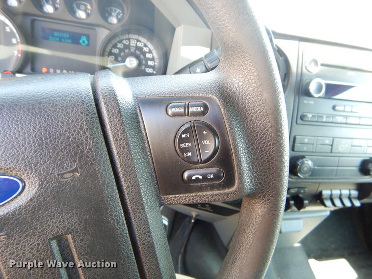 image for item DC2286 2012 Ford F250 Super Duty SuperCab pickup truck