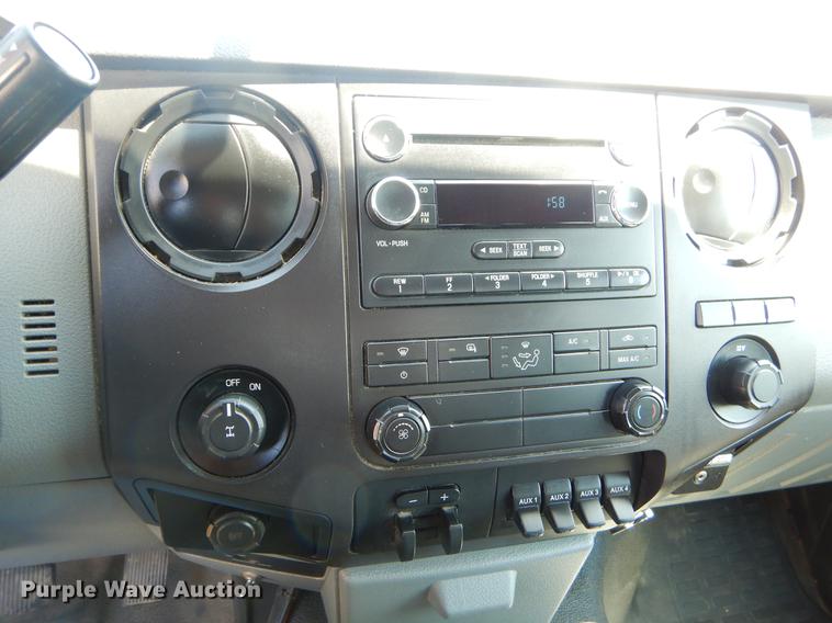 image for item DC2286 2012 Ford F250 Super Duty SuperCab pickup truck