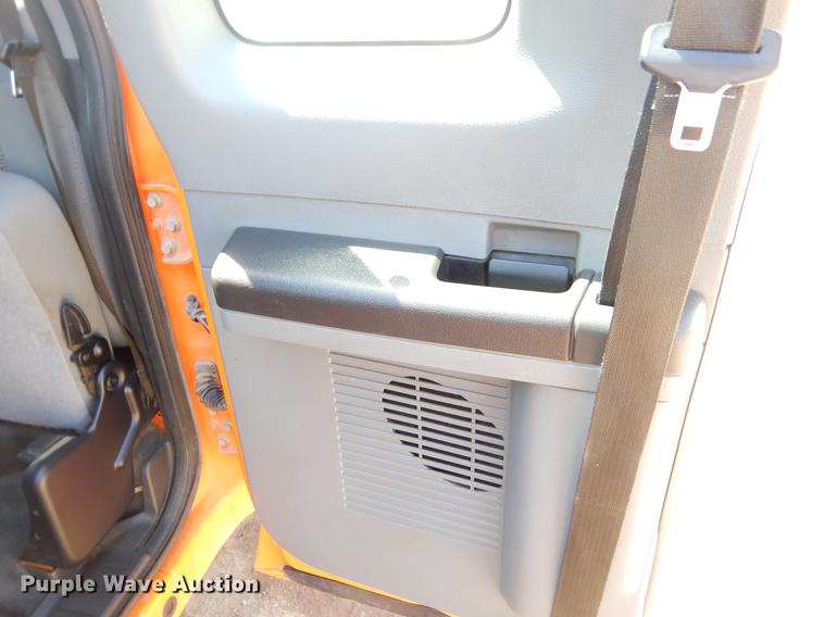 image for item DC2286 2012 Ford F250 Super Duty SuperCab pickup truck