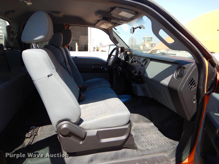 image for item DC2286 2012 Ford F250 Super Duty SuperCab pickup truck