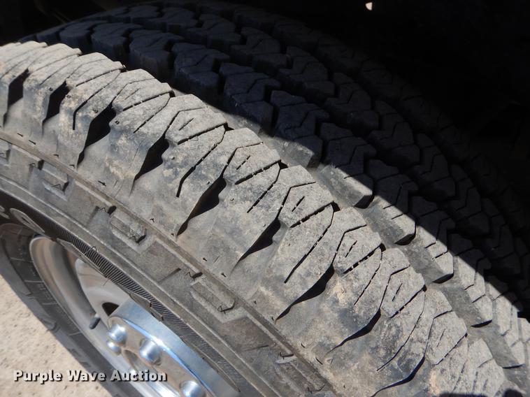 image for item DC2286 2012 Ford F250 Super Duty SuperCab pickup truck