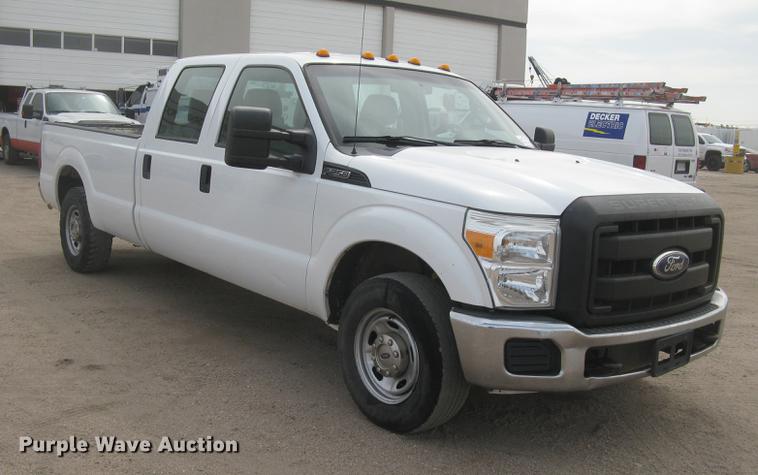 image for item DC2296 2011 Ford F250 Super Duty XL Crew Cab pickup truck