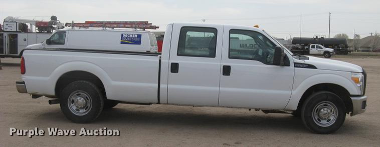 image for item DC2296 2011 Ford F250 Super Duty XL Crew Cab pickup truck