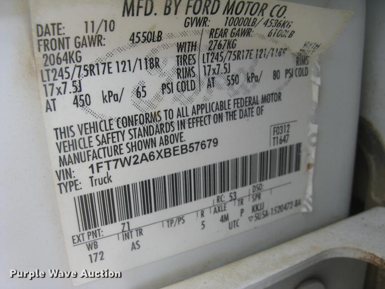 image for item DC2296 2011 Ford F250 Super Duty XL Crew Cab pickup truck