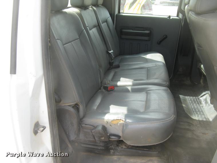 image for item DC2296 2011 Ford F250 Super Duty XL Crew Cab pickup truck