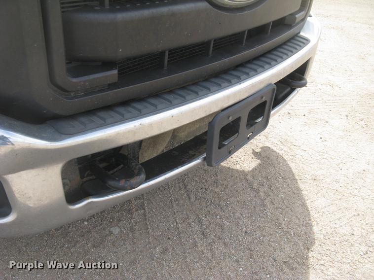 image for item DC2296 2011 Ford F250 Super Duty XL Crew Cab pickup truck