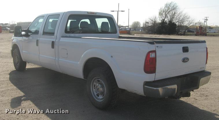 image for item DC2302 2013 Ford F350 Super Duty XL Crew Cab pickup truck