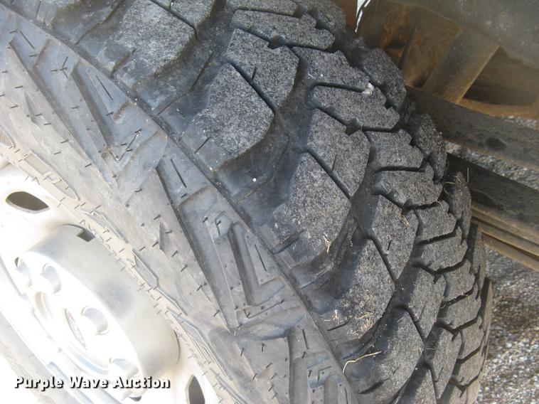 image for item DC2302 2013 Ford F350 Super Duty XL Crew Cab pickup truck