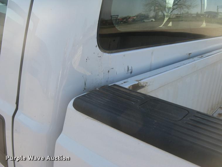 image for item DC2302 2013 Ford F350 Super Duty XL Crew Cab pickup truck