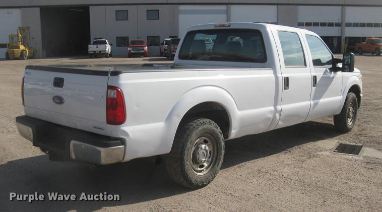 image for item DC2303 2013 Ford F350 Super Duty XL Crew Cab pickup truck