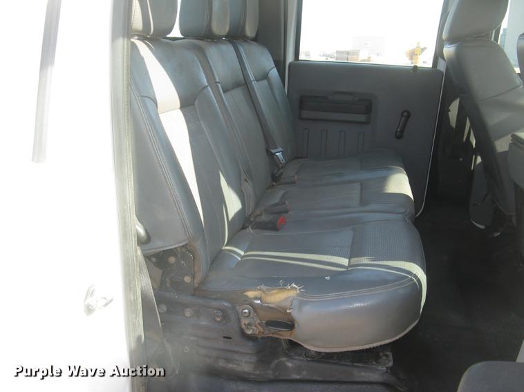 image for item DC2303 2013 Ford F350 Super Duty XL Crew Cab pickup truck