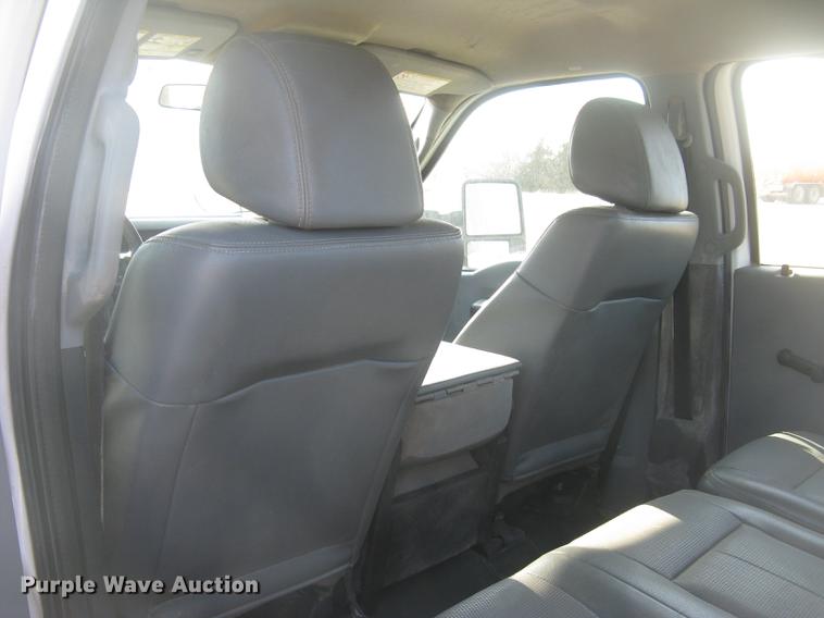 image for item DC2303 2013 Ford F350 Super Duty XL Crew Cab pickup truck