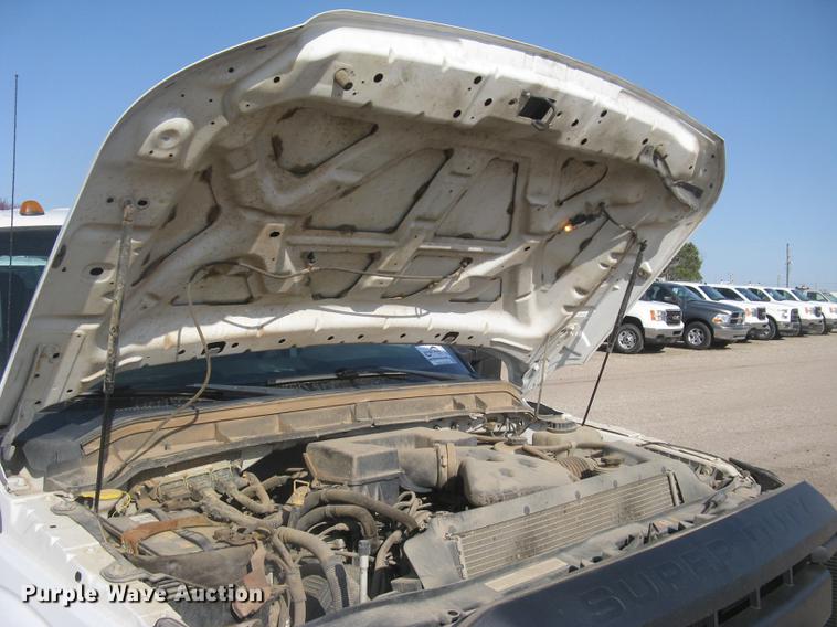 image for item DC2303 2013 Ford F350 Super Duty XL Crew Cab pickup truck