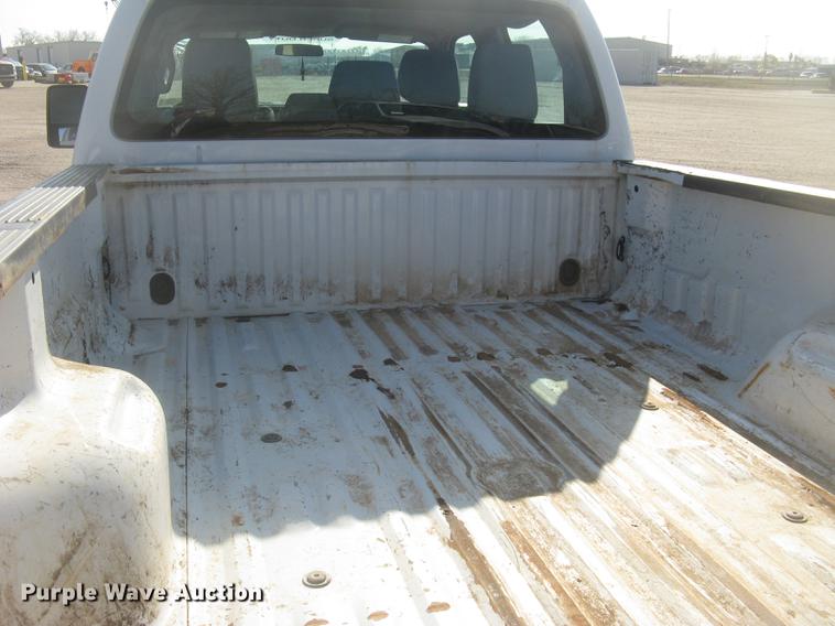 image for item DC2303 2013 Ford F350 Super Duty XL Crew Cab pickup truck