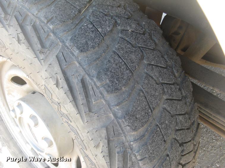 image for item DC2303 2013 Ford F350 Super Duty XL Crew Cab pickup truck