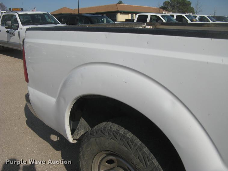 image for item DC2303 2013 Ford F350 Super Duty XL Crew Cab pickup truck