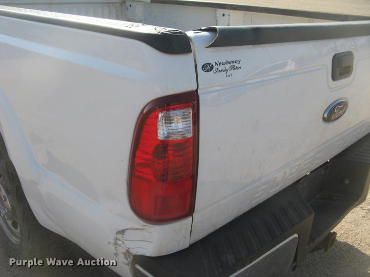 image for item DC2303 2013 Ford F350 Super Duty XL Crew Cab pickup truck