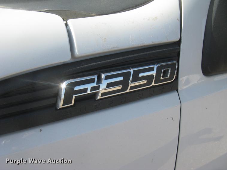 image for item DC2303 2013 Ford F350 Super Duty XL Crew Cab pickup truck