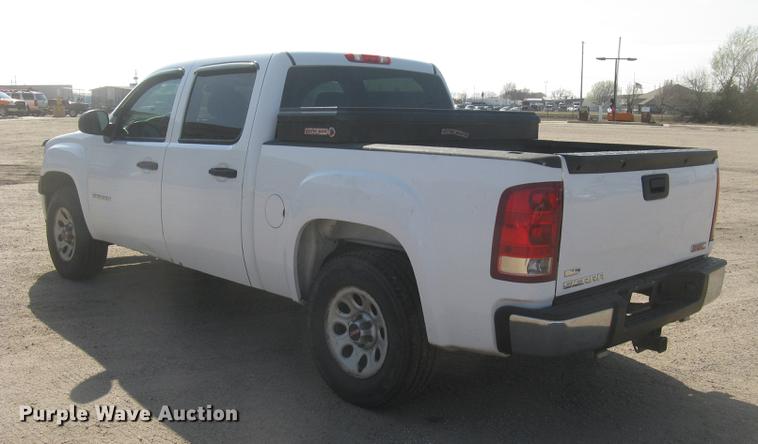image for item DC2304 2010 GMC Sierra 1500 Crew Cab pickup truck