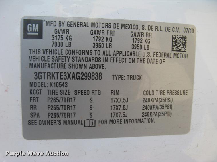 image for item DC2304 2010 GMC Sierra 1500 Crew Cab pickup truck
