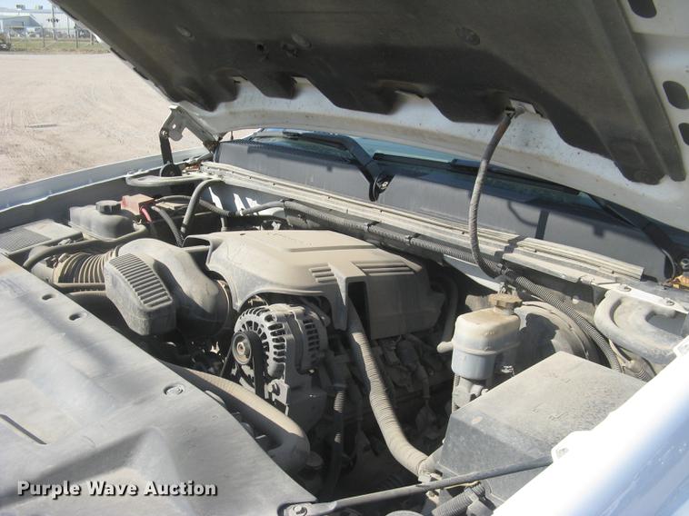 image for item DC2304 2010 GMC Sierra 1500 Crew Cab pickup truck