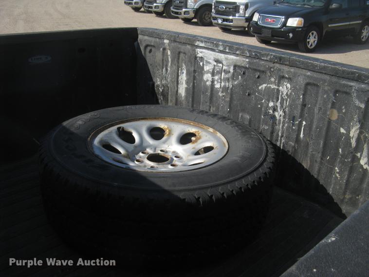 image for item DC2304 2010 GMC Sierra 1500 Crew Cab pickup truck